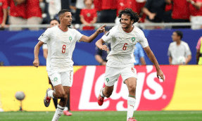 Live football France vs Morocco in the quarter-finals of the 2026 World Cup.