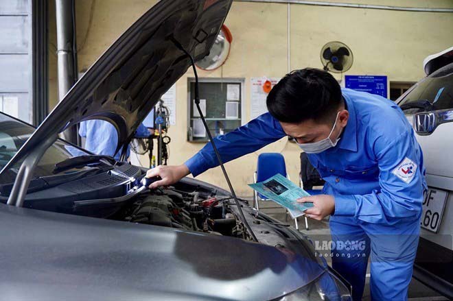 The new draft adds a series of serious errors that can cause cars to fail registration. Photo: Huu Chanh