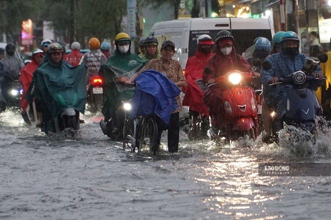 南部では8月も雷雨が続く。写真:ミン・クアン