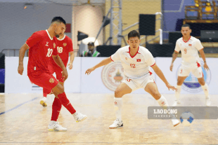 Football en direct équipe vietnamienne de futsal contre la Russie lors du tournoi amical thaïlandais. Photo: PASO Futsal