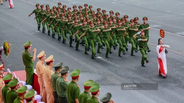 Hanoi Police organize inspection of regulations, military, and martial arts in 2026. Photo: Minh Hanh