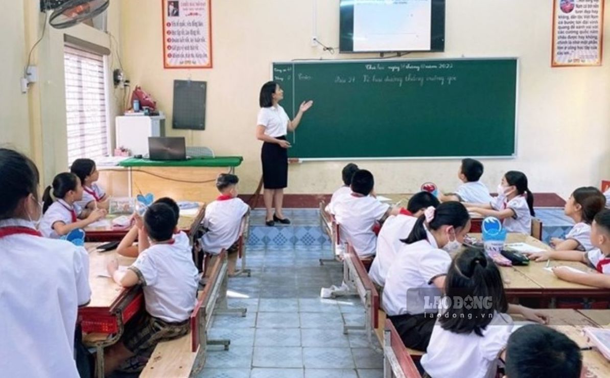 When merging schools, not all principals, teachers or redundant staff are entitled to benefits according to Decree 154/2025/ND-CP. Photo: Trang Ha