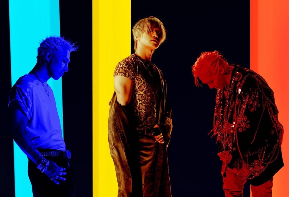 Big Bang has just released new "teaser" images for a product called "BiiiG", expected to be released on August 19. Photo YG Entertainment