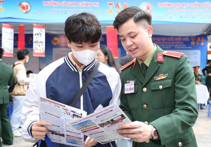 Political Officer School announces benchmark scores for 2026. Photo: School website