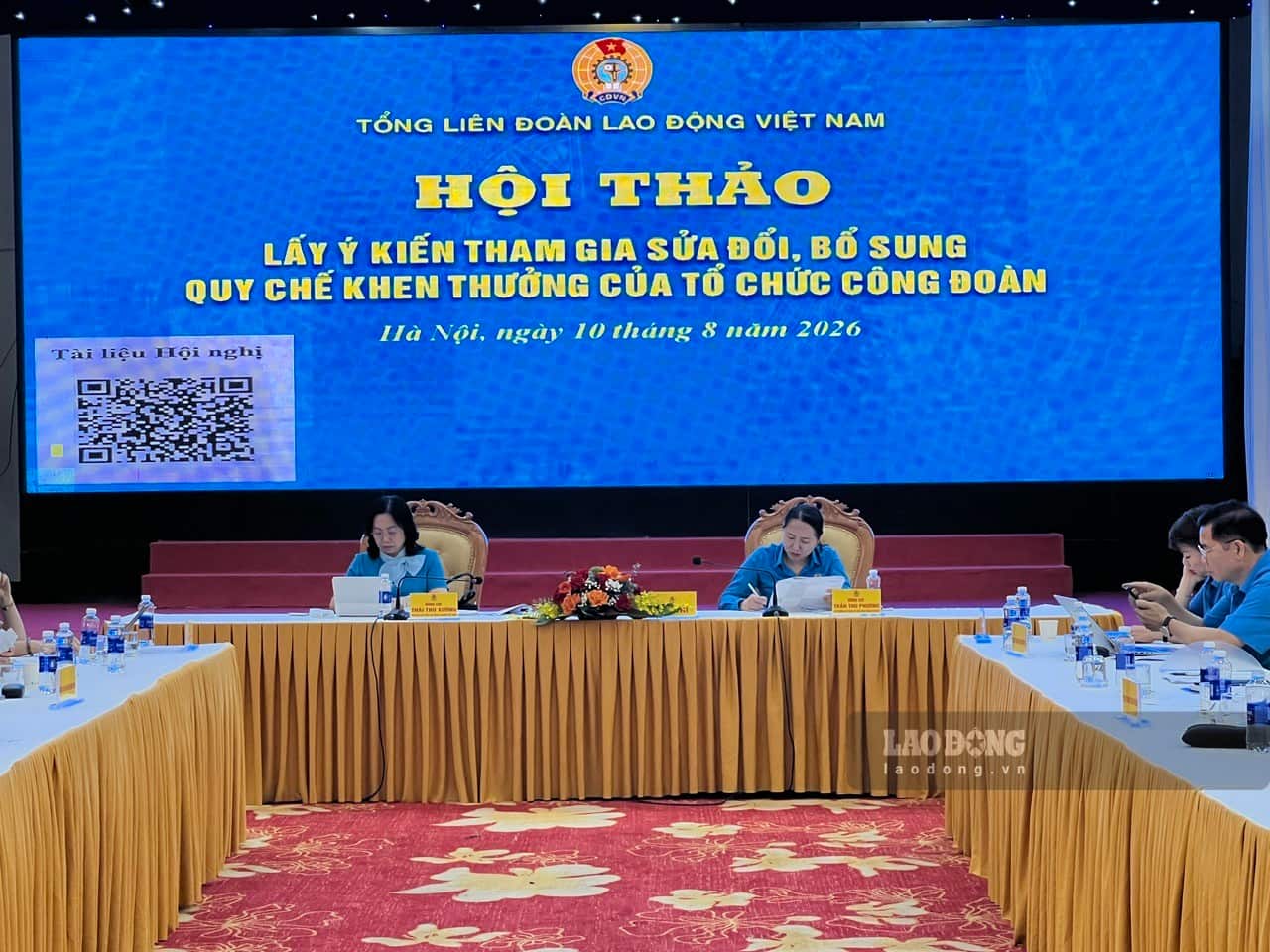 Workshop on Collecting opinions to participate in amending and supplementing the Trade Union organization's Reward Regulations. Photo: Minh Phuong.