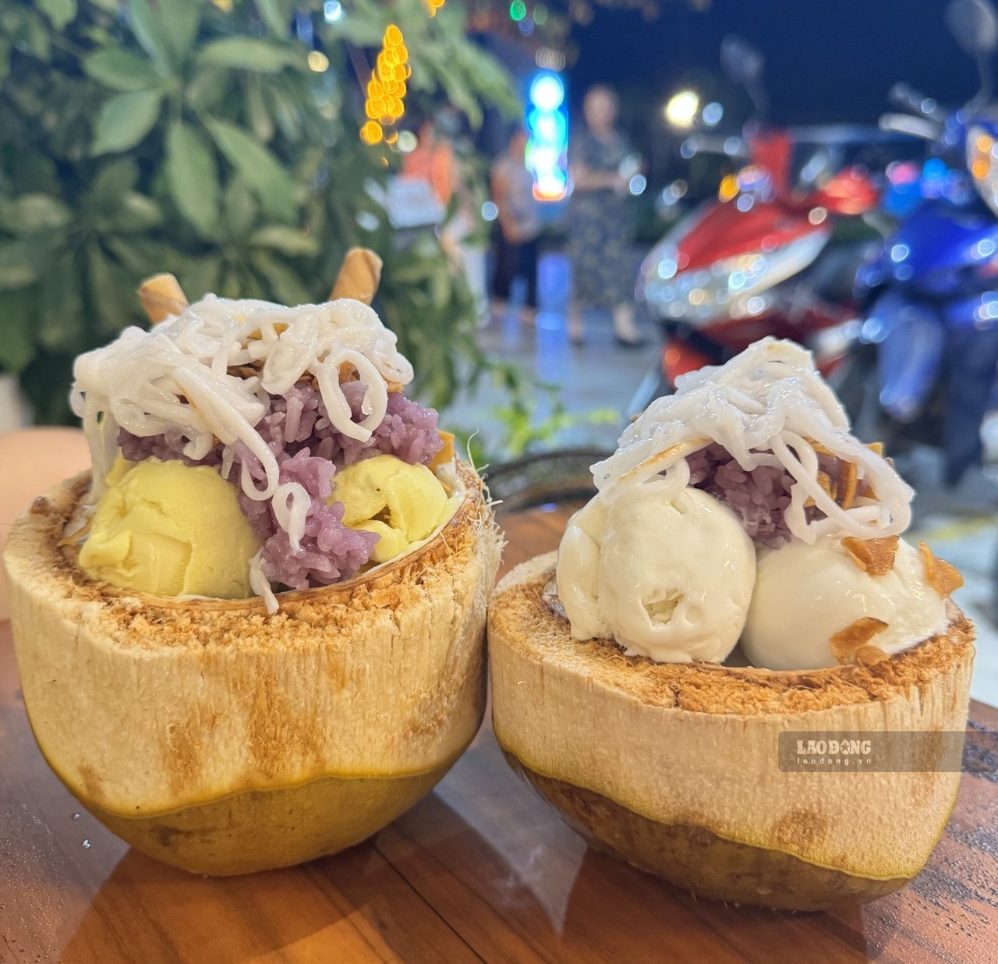 Kem dừa và kem sầu riêng.