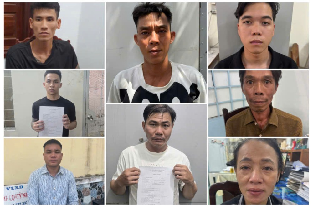 Các đối tượng bị bắt trong chuyên án “Đấu tranh triệt xóa nhóm đối tượng tổ chức đánh bạc, đánh bạc và rửa tiền xuyên quốc gia”. Ảnh: Công an An Giang