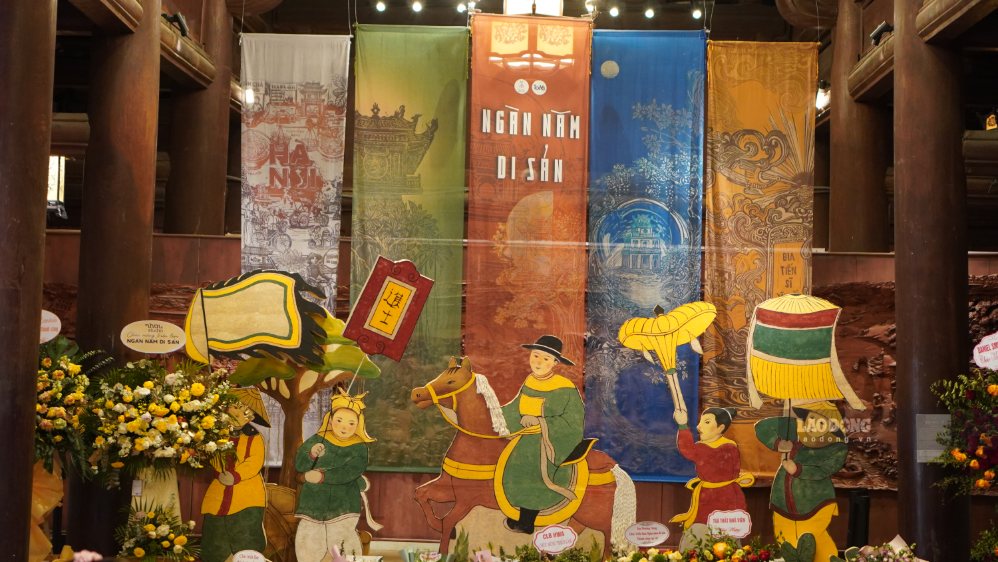 The exhibition event is part of a series of activities to celebrate the 950th anniversary of Quoc Tu Giam (1076-2026), and also towards the 81st anniversary of the National Day of the Socialist Republic of Vietnam (September 2, 1945 - September 2, 2026).