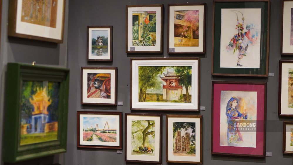 Triển lãm giới thiệu tác phẩm của 15 họa sĩ nhí với những góc nhìn hồn nhiên về Văn Miếu và các biểu tượng văn hóa Việt Nam.