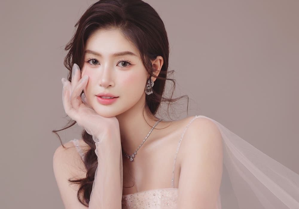 팜 호앙 투 우옌, 새 화보에서 달콤한 아름다움 과시. 사진: 캐릭터 제공