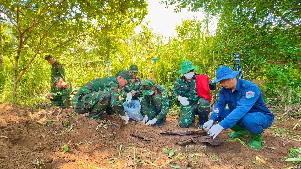 Công tác tìm kiếm, quy tập hài cốt liệt sĩ được Vĩnh Long khẩn trương triển khai. Ảnh: Hoàng Lộc