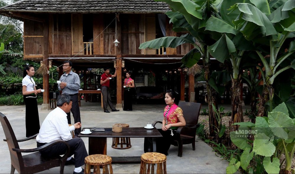 El turismo comunitario de Lao Cai revive después de las inundaciones. Foto: Ha Trung