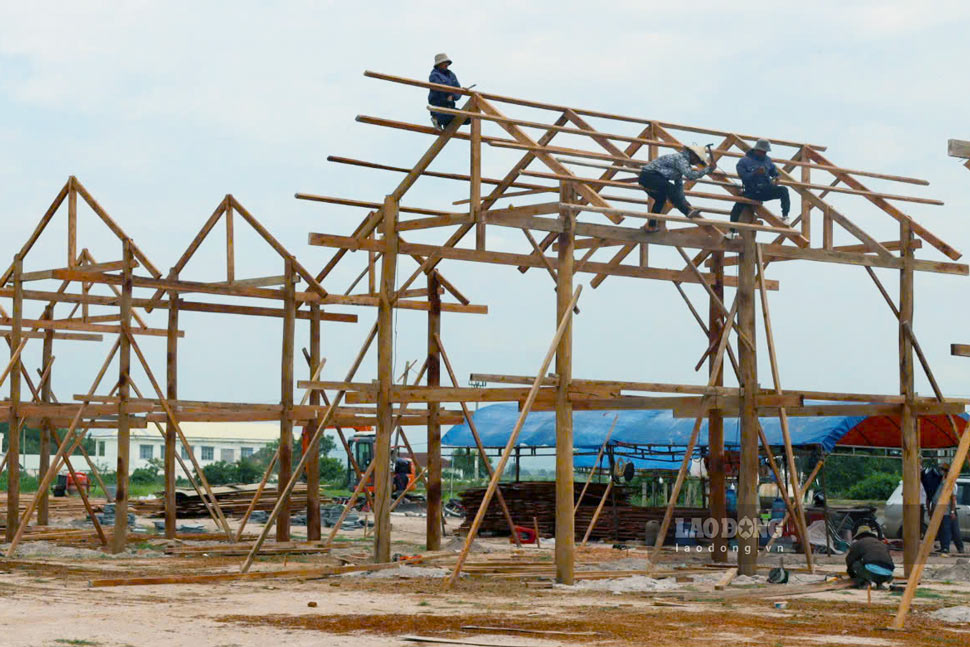 Ia Tul commune (Gia Lai) launched the "Quang Trung Campaign - 100 Days and Nights", starting construction of houses for 207 households in Bon Ju. Photo: Hoai Phuong