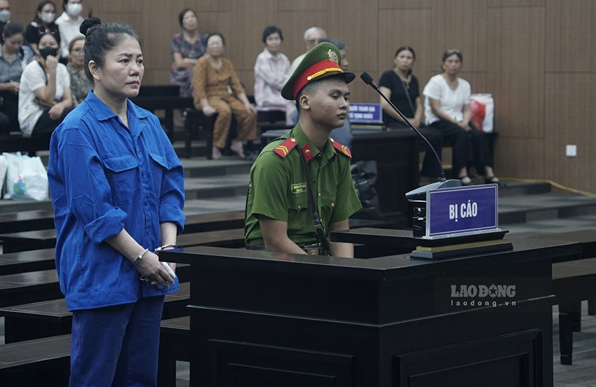 Cựu Chủ tịch Công ty Mỹ Hạnh - bị cáo Phạm Mỹ Hạnh tại phiên tòa. Ảnh: Quang Việt
