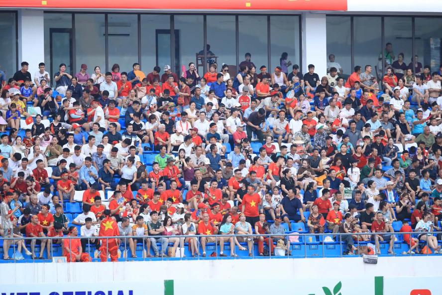 Vietnam national team attracts the highest number of spectators in the ASEAN Cup 2026 group stage. Photo: Minh Dan