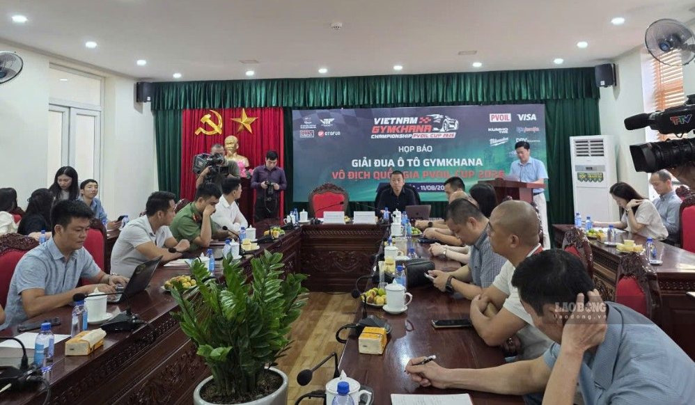 Overview of the PVOIL Cup 2026 Gymkhana National Car Racing Tournament press conference. Photo: Tran Lam