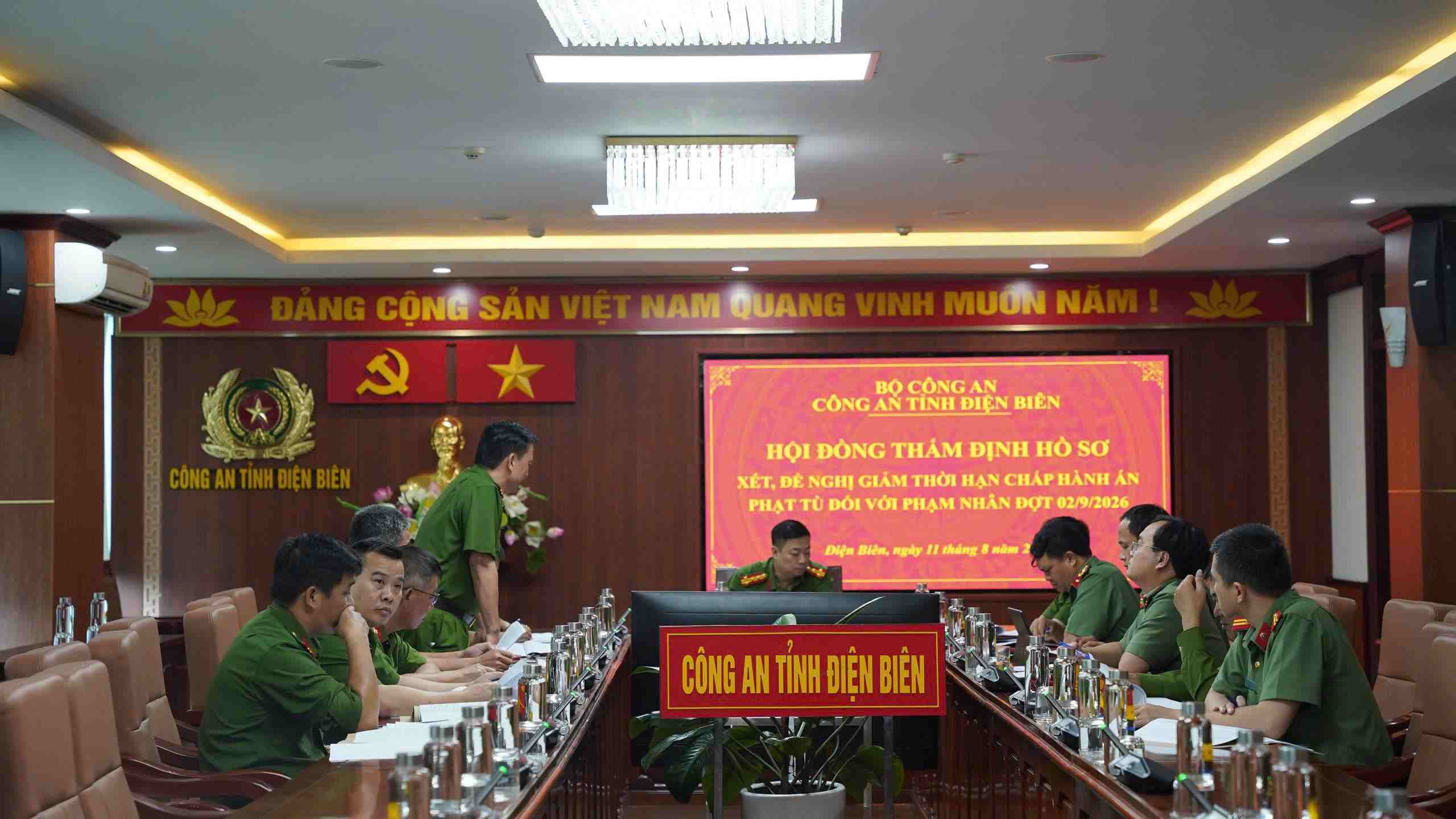 Toàn cảnh buổi làm việc của Công an tỉnh Điện Biên. Ảnh: Công an tỉnh Điện Biên