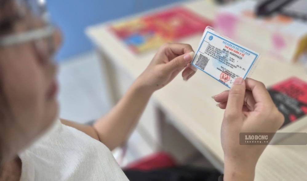 Students are supported by the state budget with at least 50% of the health insurance contribution level. Photo: Chan Phuc