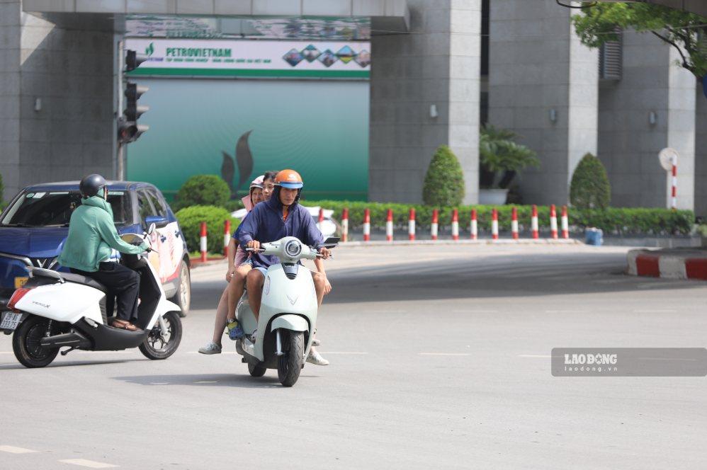 Weather forecast today August 12: Hot sun covers the North. Photo: Minh Chinh