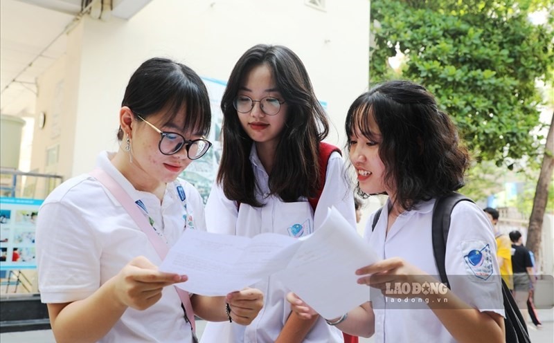 3 majors with the highest benchmark scores at the University of Science, Vietnam National University, Hanoi 2026