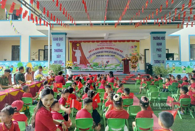 In the 2026 - 2027 school year, Ha Tinh students will return to school from August 28. Photo: Tran Tuan.