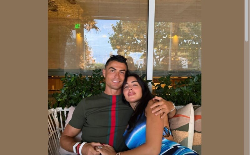 Ronaldo married his long-time girlfriend. Photo: Instagram character