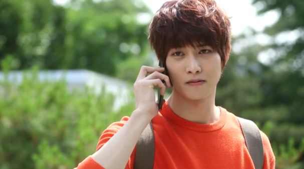 Former CNBLUE member Lee Jonghyun in the movie A Gentleman's Dignity (2012). Photo: Netflix