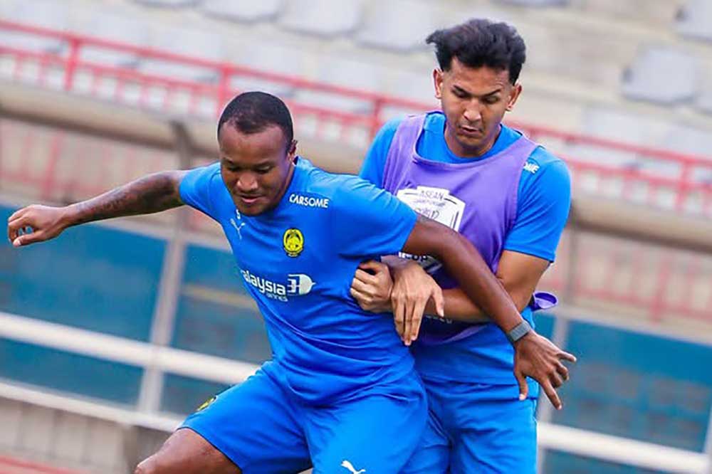 The Malaysian team faces difficulties in force before the ASEAN Cup 2026 semi-final match against Vietnam. Photo: FAM