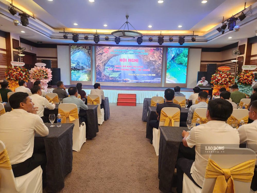 Hội nghị công bố Khu du lịch cấp tỉnh Phong Nha - Kẻ Bàng. Ảnh: Thanh Trung