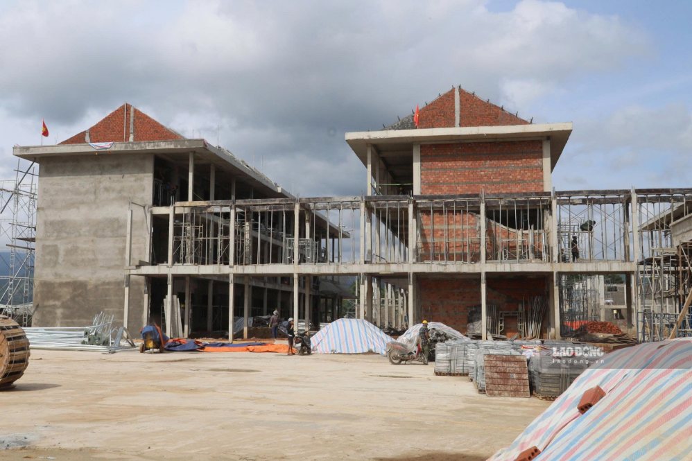 Đà Nẵng bắt buộc hoàn thành trường nội trú vùng biên trước ngày 25.8. Ảnh: Nguyễn Linh