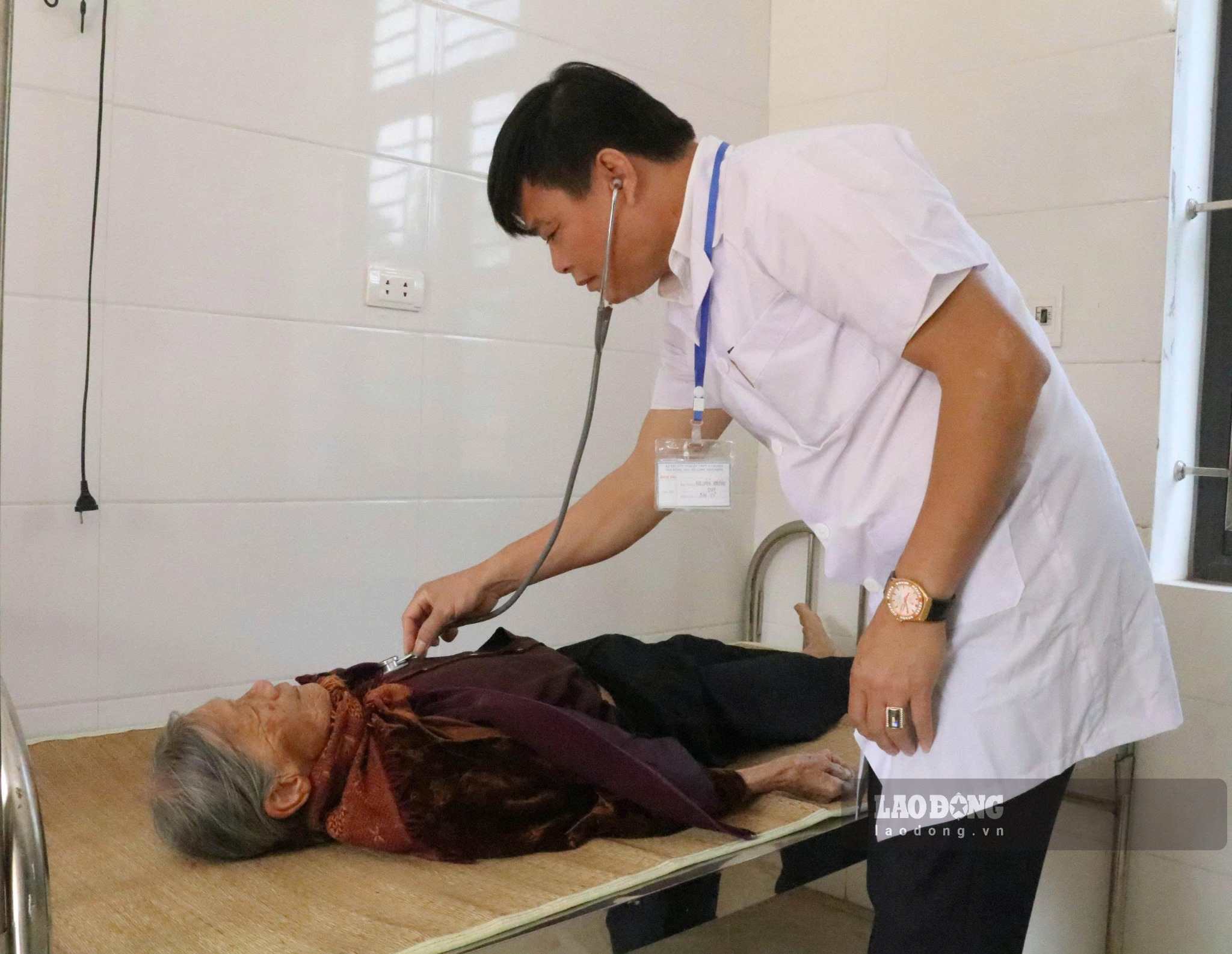 Trạm Y tế xã Giao Bình, tỉnh Ninh Bình hiện đang thiếu 4 nhân sự so với chỉ tiêu được giao năm 2026. Ảnh: Nguyễn Trường