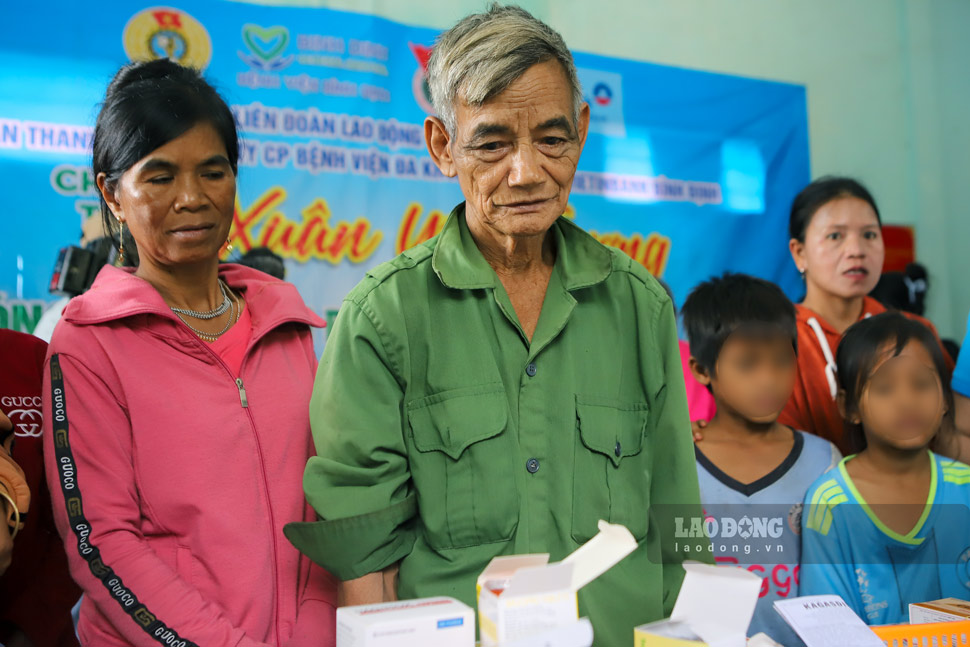 Medical examination and free medicine distribution activities for people in Gia Lai province. Photo: Hoai Phuong