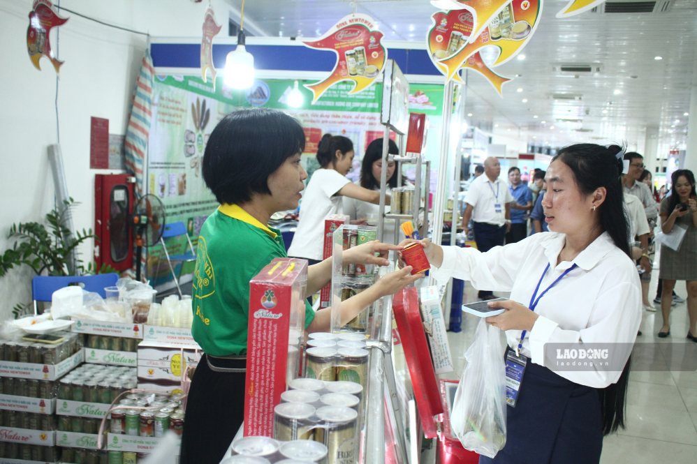 Hội chợ EWEC - Đà Nẵng 2026 tạo cơ hội kết nối giao thương, xúc tiến đầu tư. Ảnh: Thanh Huyền