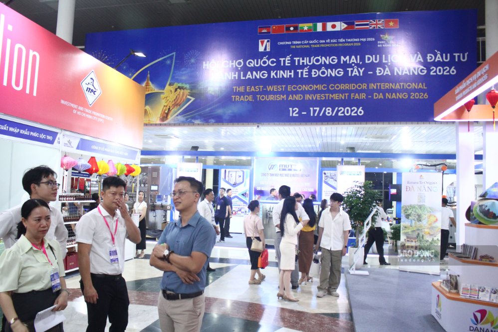 Hội chợ EWEC - Đà Nẵng 2026 quy tụ gần 250 gian hàng. Ảnh: Thanh Huyền