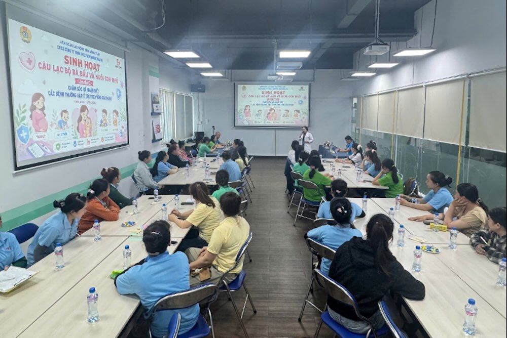 Quang cảnh buổi sinh hoạt chuyên đề. Ảnh: Thanh Nhàn.