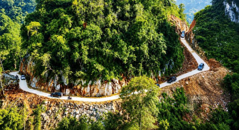 The 2.5 km long concrete road helps 13 households in Lan Nong area, Cai Kinh commune, Lang Son province conveniently travel. Photo: Thanh Binh