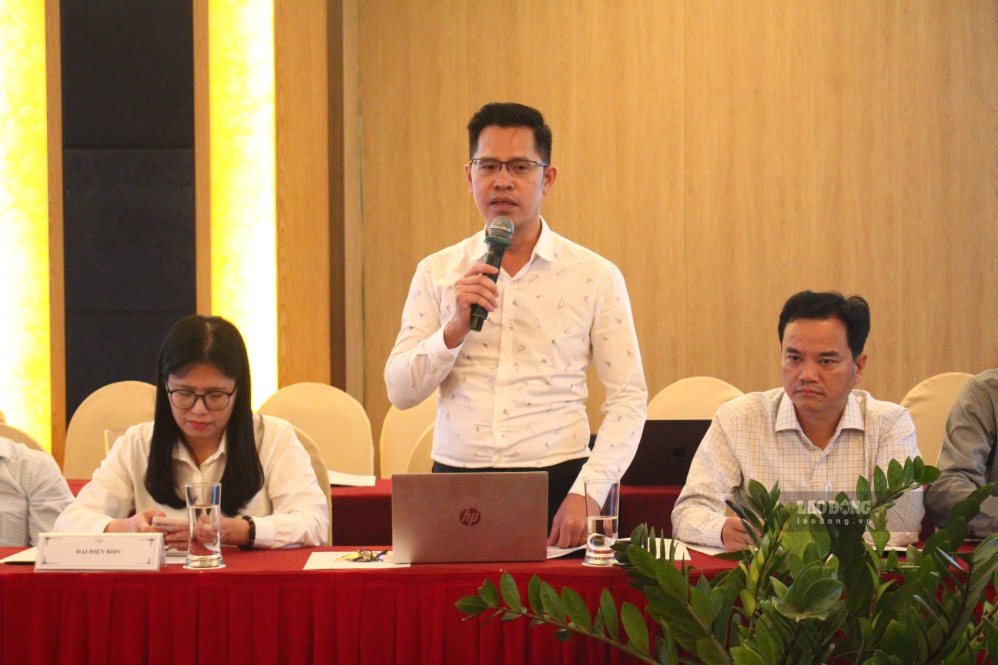 Mr. Tran Huynh Vuong Hoai Vu - Deputy Head of Energy Management Department, Da Nang City Department of Industry and Trade participates in giving opinions at the Workshop. Photo: Thanh Huyen