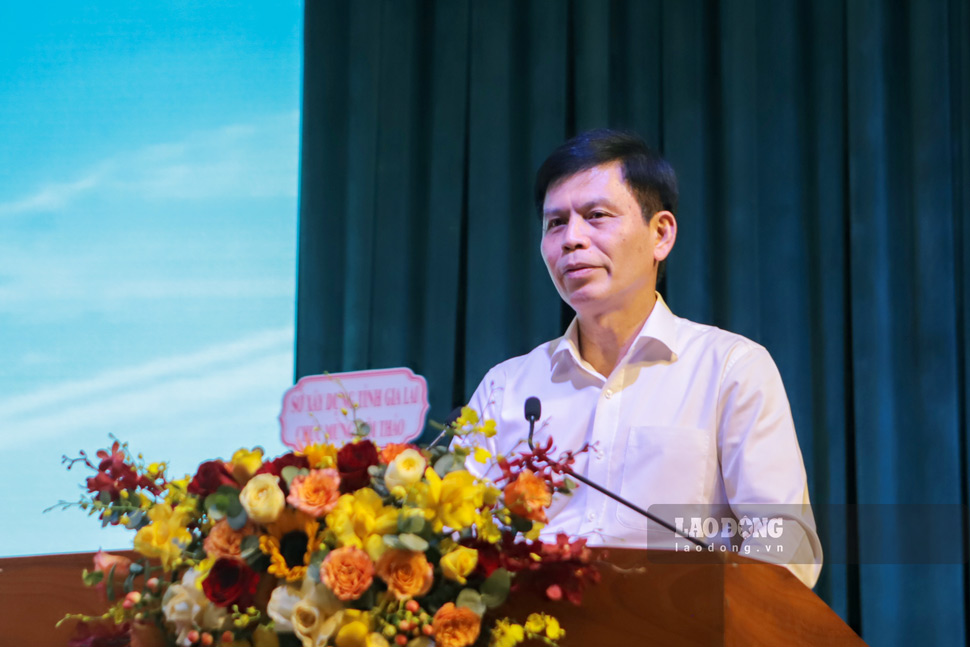 Thứ trưởng Bộ Xây dựng Lê Anh Tuấn phát biểu. Ảnh: Hoài Phương
