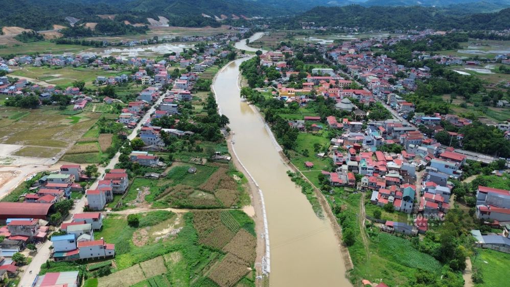 Lang Son develops a plan to respond to the Thac Xang hydropower dam breach incident. Photo: Khanh Linh