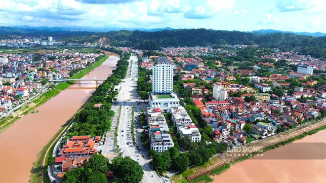 Another bridge is about to be invested across the Ky Cung River. Photo: Khanh Linh