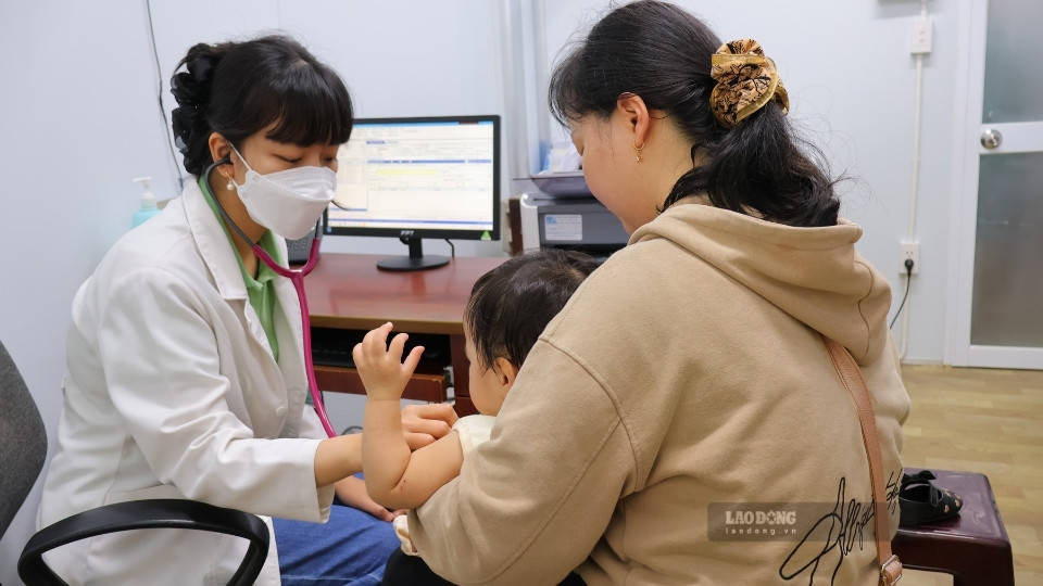 Vinh Long focuses on nutritional care for children in the first 1,000 days of life. Photo: Hoang Loc