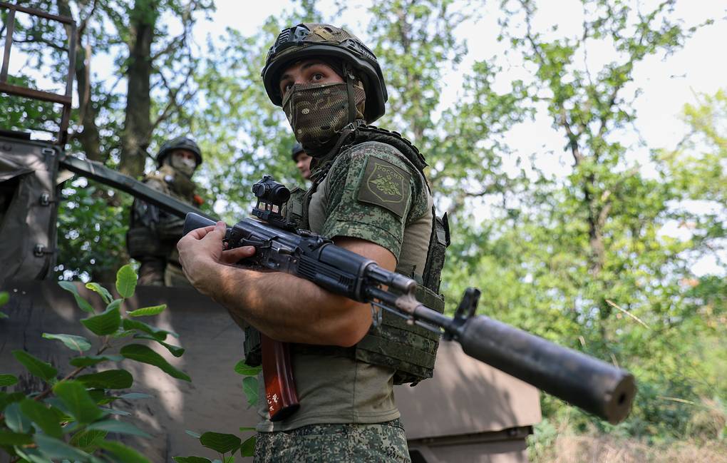 Russian soldiers on duty on the battlefield. Photo: TASS