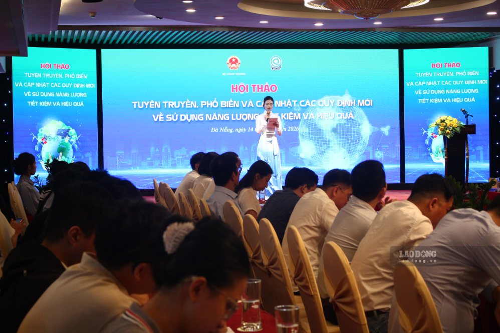 Hội thảo “Tuyên truyền, phổ biến và cập nhật các quy định mới về sử dụng năng lượng tiết kiệm và hiệu quả”. Ảnh: Thanh Huyền