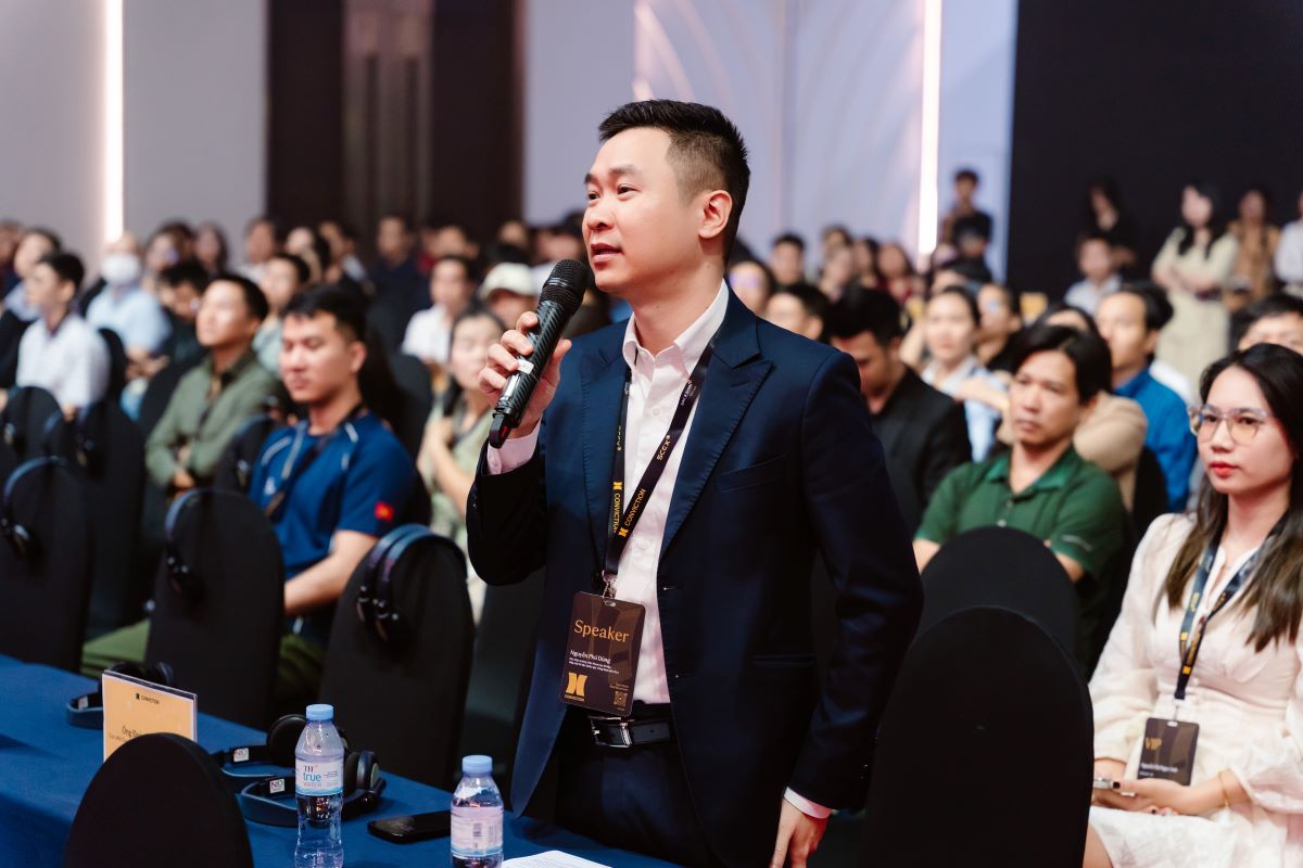 Mr. Nguyen Phu Dung emphasized the important role of reliable data infrastructure in the development of the digital economy. Photo: Conviction Organizing Committee