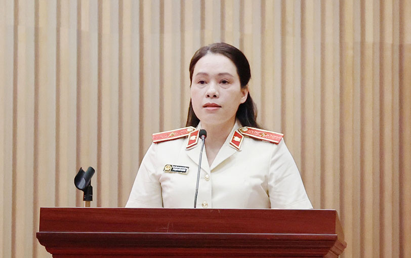 Bà Phạm Hải Xuân phát biểu sau khi nhận quyết định bổ nhiệm. Ảnh: Bảo vệ pháp luật