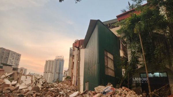 Hanoi City mobilizes land consolidation and block consolidation to separate "super-thin, super-skewed" houses. Photo: Minh Hanh