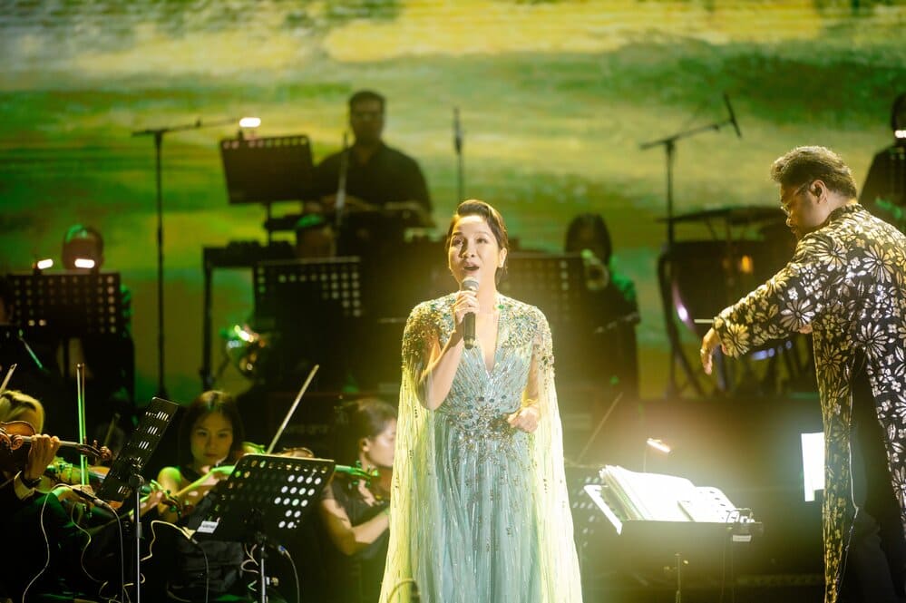 Diva Mỹ Linh