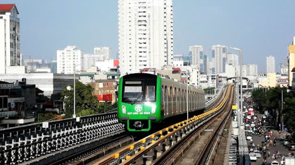 Metro 2A extends to Xuan Mai, expanding Hanoi's urban space. Photo: Minh Hanh