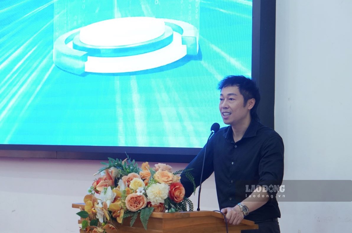 PGS.TS Trần Anh Đức phát biểu tại buổi lễ. Ảnh: Văn Cương