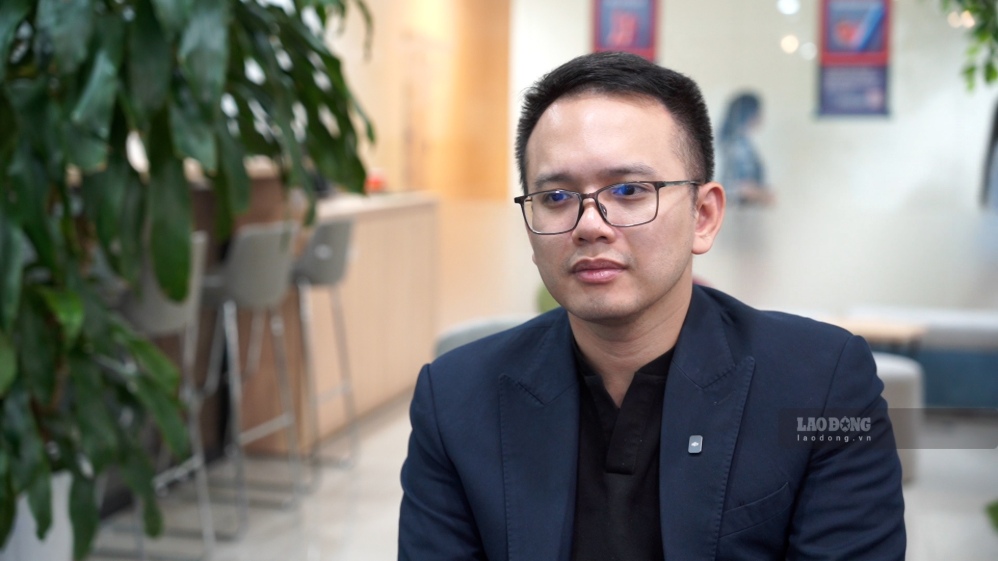 Ông Nguyễn Quốc Anh - Phó Tổng Giám đốc Batdongsan.com.vn nhận định về đề xuất đánh thuế cao với mua bán đất trong ngắn hạn. Ảnh: Như Hạ
